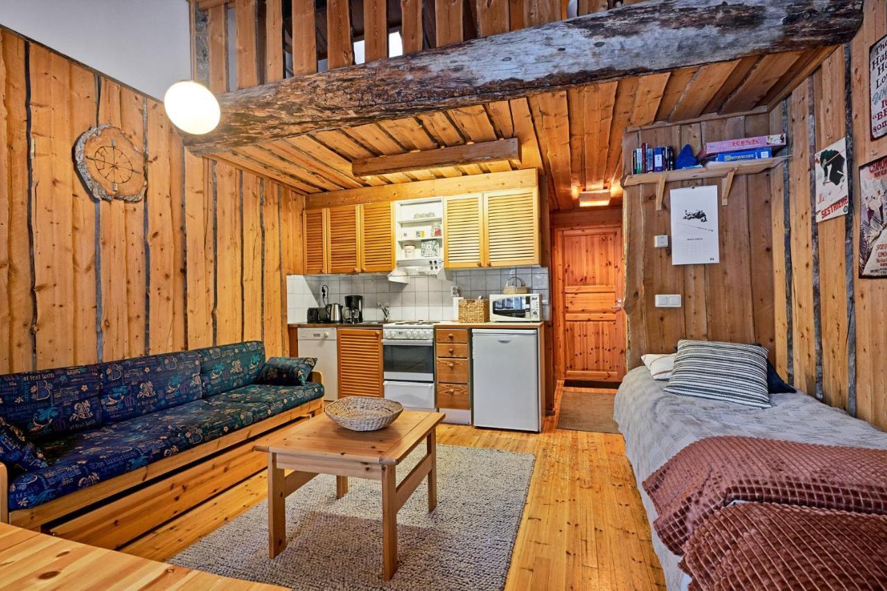 Ski-Inn Kelohuoneisto Pyhaetunturissa Pelkosenniemi 外观 照片